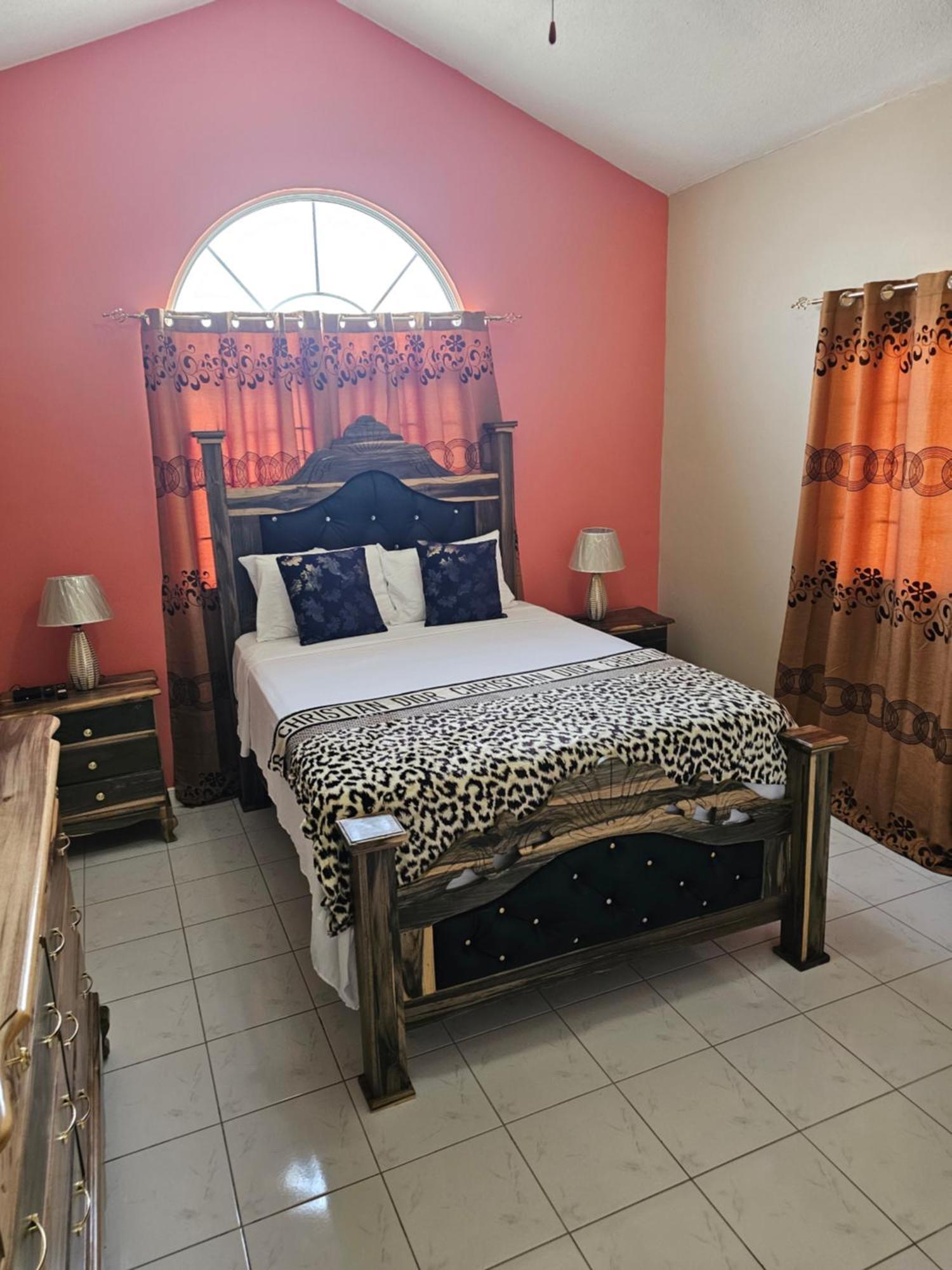 Mi Casa Comfort Estate Villa Portmore Eksteriør bilde