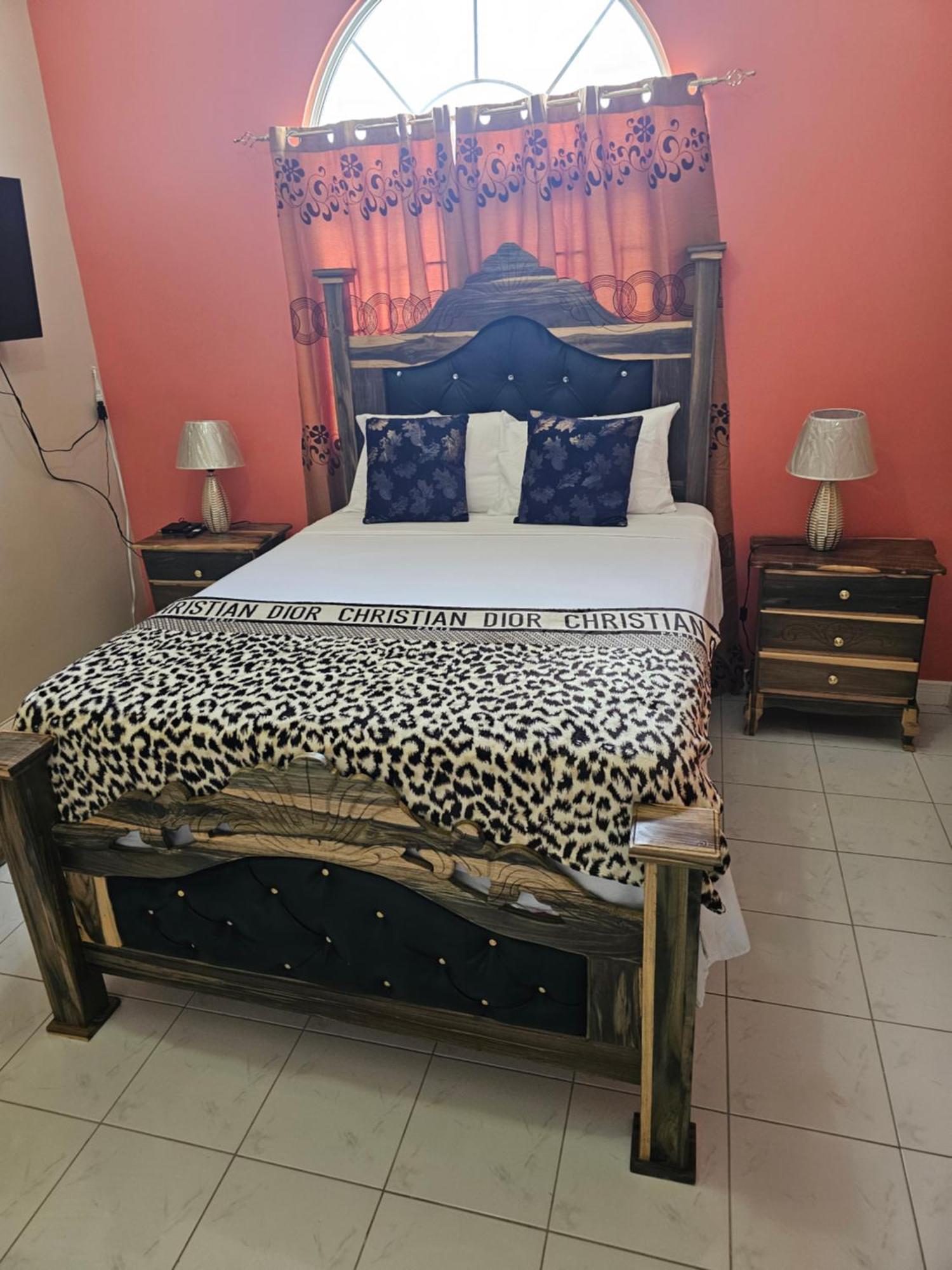 Mi Casa Comfort Estate Villa Portmore Eksteriør bilde