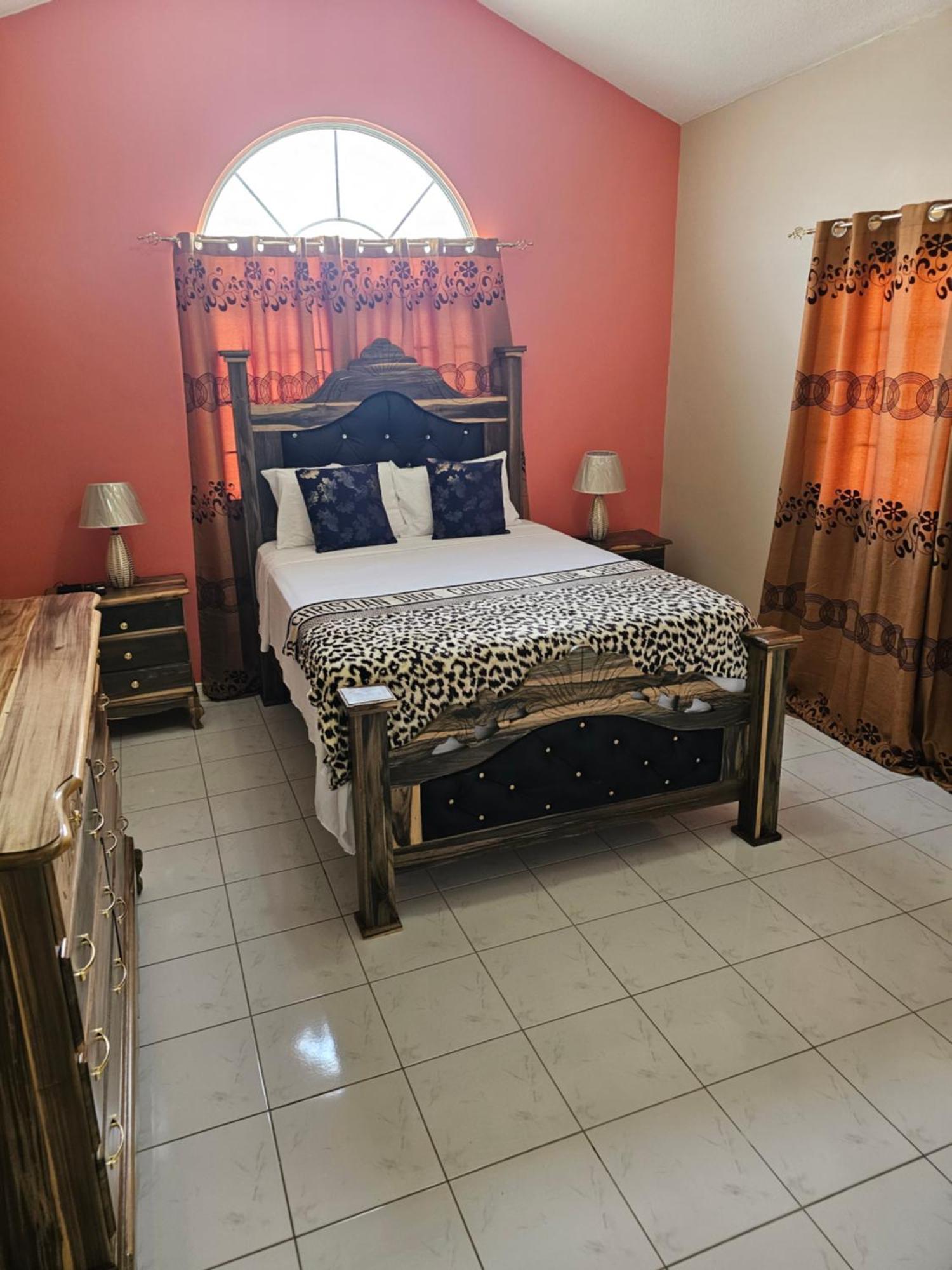 Mi Casa Comfort Estate Villa Portmore Eksteriør bilde